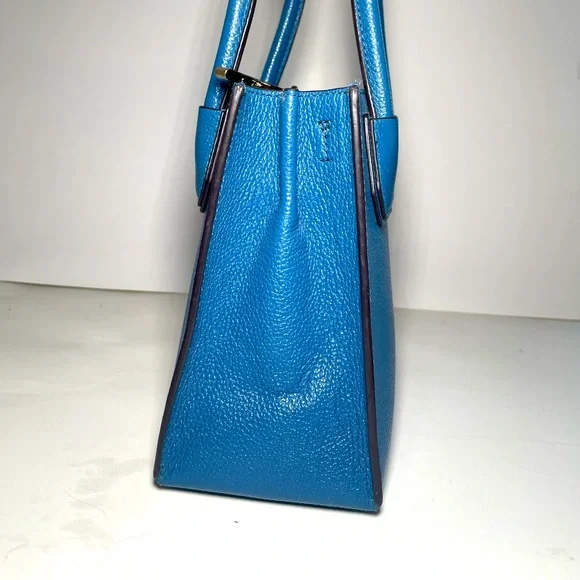 LE Michael Kors crossbody Bundle - Picture 9 of 16